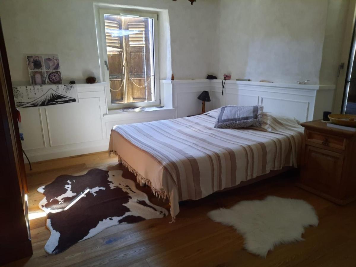 Chambre Atypique 2 Pers 200M Du Lac Saint-Jorioz Bagian luar foto